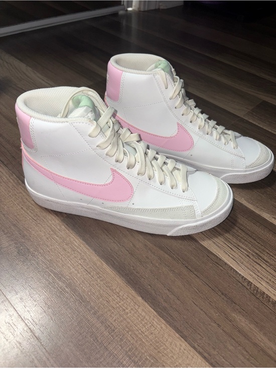 Nike Shoes - Nike High-Top Sneakers in White with Pink Swoosh